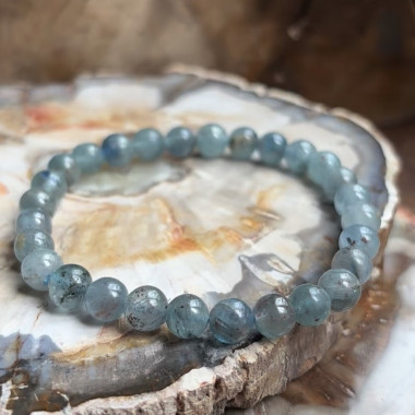 Bracelet en perles de Cyanite bleue claire naturelle