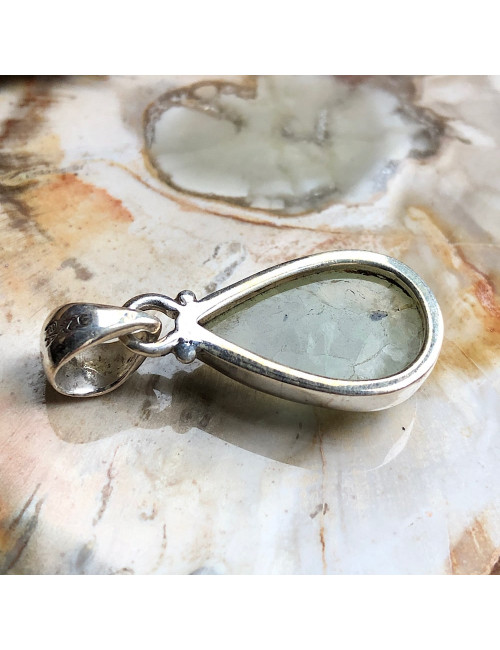 Pendentif Préhnite Ovale AA+ en Argent 925 - Harmonie et Élégance