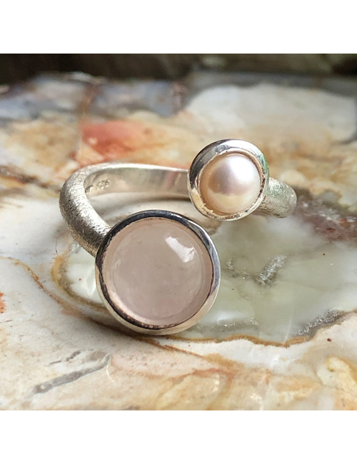 Quartz rose et perle d’eau douce, Bague taille 56 et ajustable argent 925 brossé