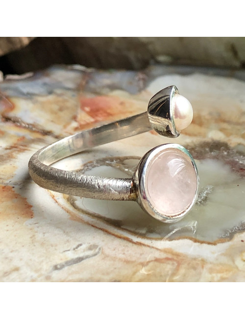 Quartz rose et perle d’eau douce, Bague taille 56 et ajustable argent 925 brossé