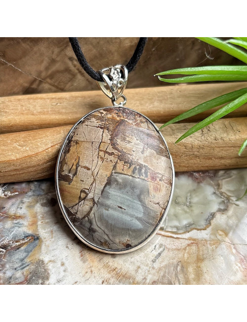 Grand pendentif en jaspe