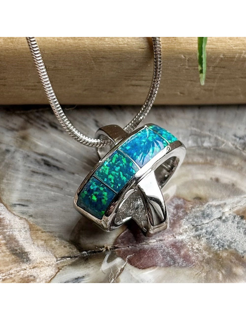 Pendentif Opale reconstituée  sur chaîne argent925