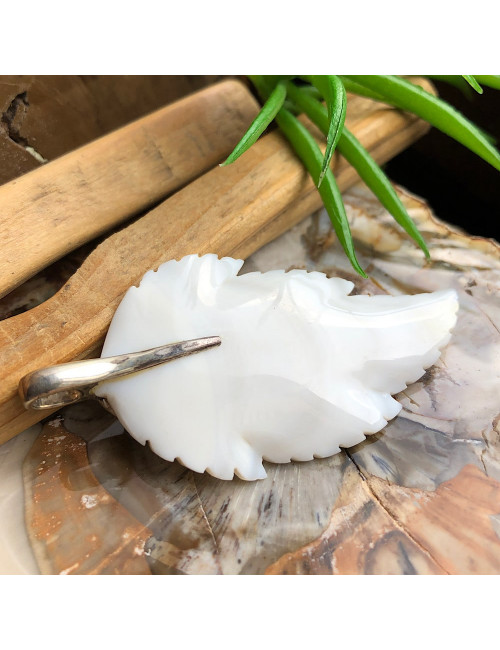 Nacre sculptée, Pendentif forme feuille bélière argent 925