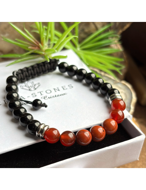 Bracelet pour Homme en pierres fines sur cordon.