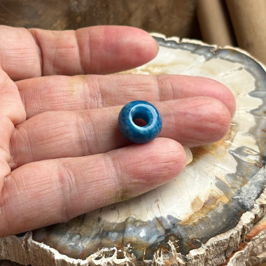 Perle agate bleue facettée large trou