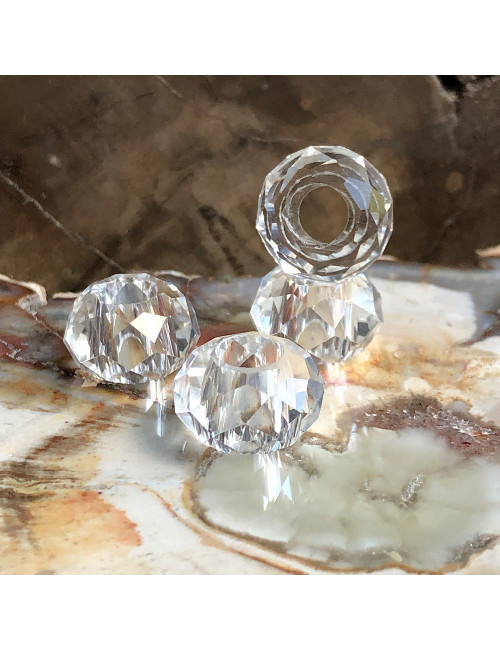 Perle cristal de roche facettée large trou 3 mm