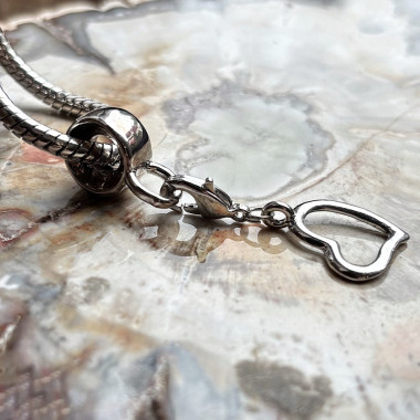 Perle d'accrochage large trou