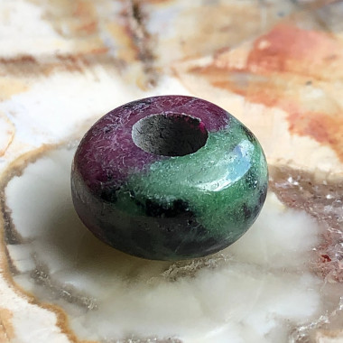 Perle en pierre naturelle rubis/zoisite large trou