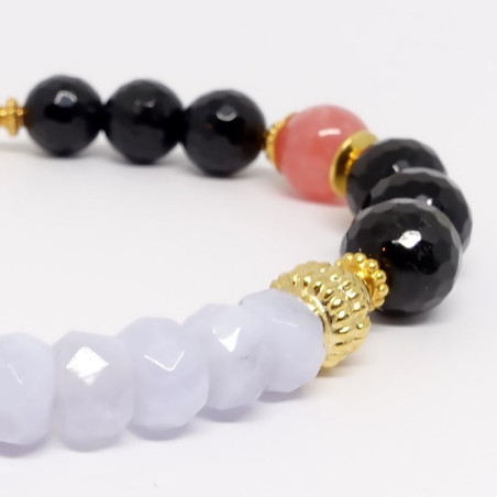 Calcédoine, tourmaline noire et Rodhochrosite