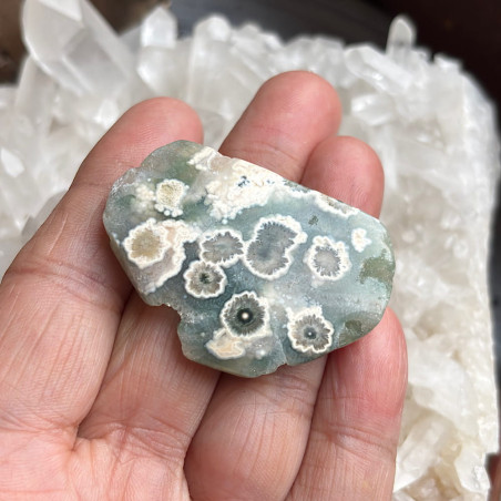 Perle grand format pour vos créations de bijoux énergétiques uniques.