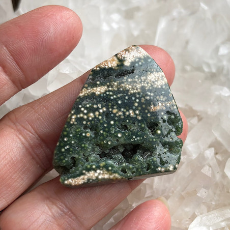 Perle grand format pour vos créations de bijoux énergétiques uniques.