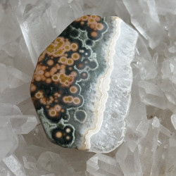 Perle grand format pour vos créations de bijoux énergétiques uniques.