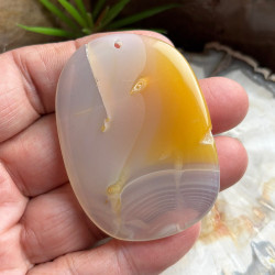 Agate naturelle, 1 Pendentif percé 6 X 4 Cm