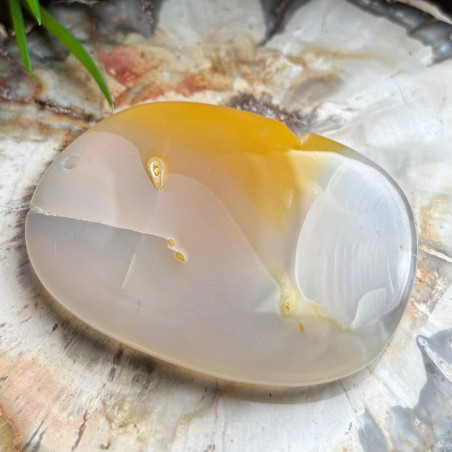 Agate naturelle, 1 Pendentif percé 6 X 4 Cm