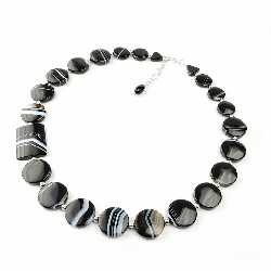 Agate noire rayée, Collier 50 cm asymétrique ag925