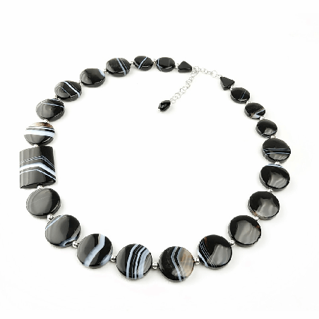 Agate noire rayée, Collier 50 cm asymétrique ag925