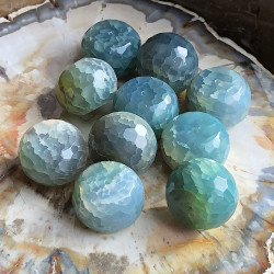 Agate verte, 1 perle gros tambour facetté