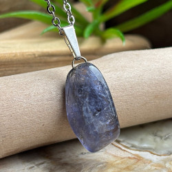 Cordiérite, Pendentif pierre roulée
