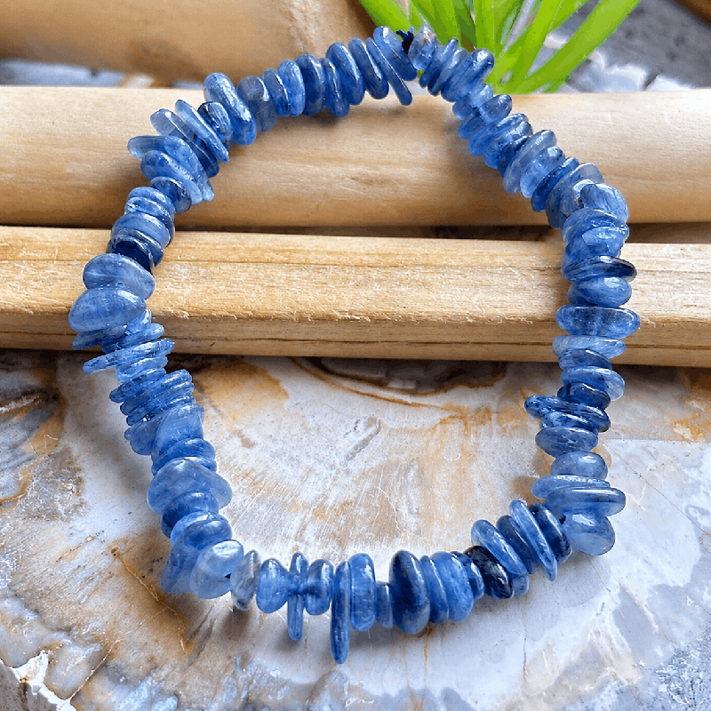Cyanite, Bracelet chips