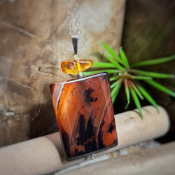 Agate et ambre