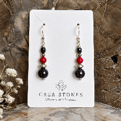 Boucles d'oreilles en hématite et corail gorgone.