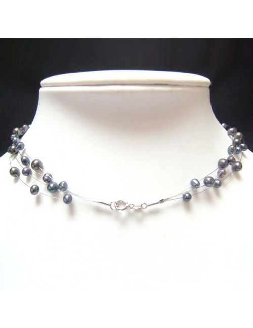 Collier en perles biwa noires