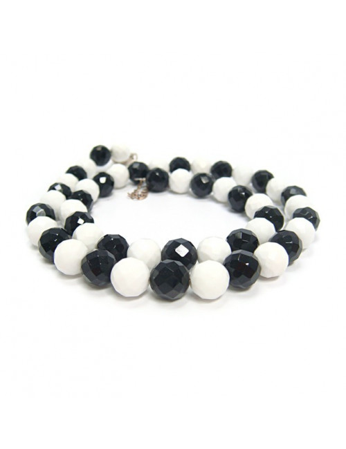 Collier noir et blanc, Agate blanche et onyx facettés