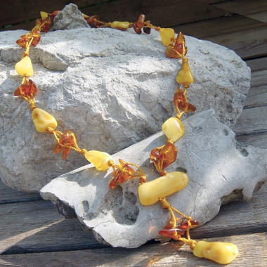 Collier ambre