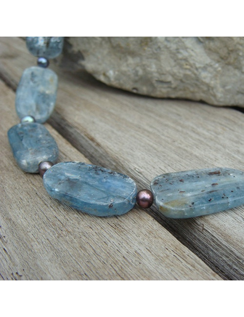 Collier cyanite