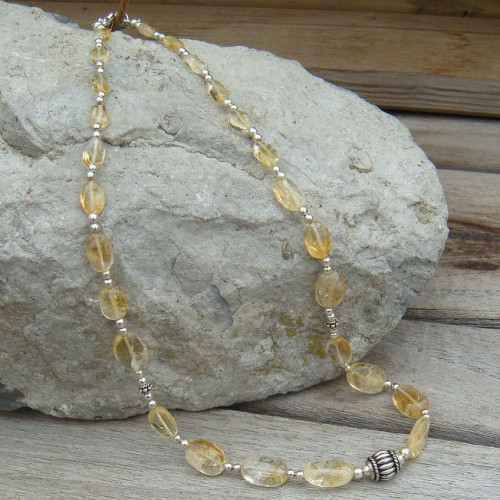 Collier en citrine naturelle