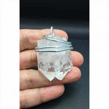 Pendentif énergétique pointe de quartz