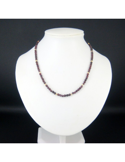 Collier grenat