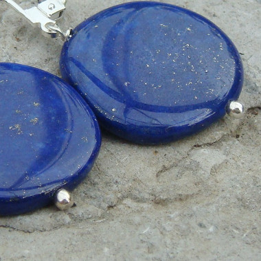 Boucles d'oreilles lapis lazuli et swarovski noir