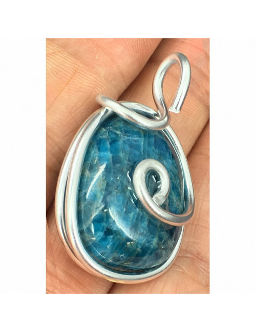 Pendentif en améthyste cristaux