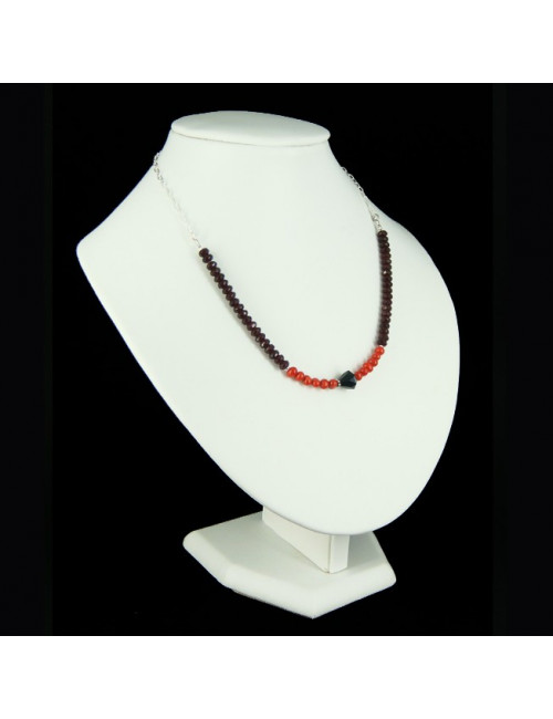 Collier chaîne grenat, corail et onyx