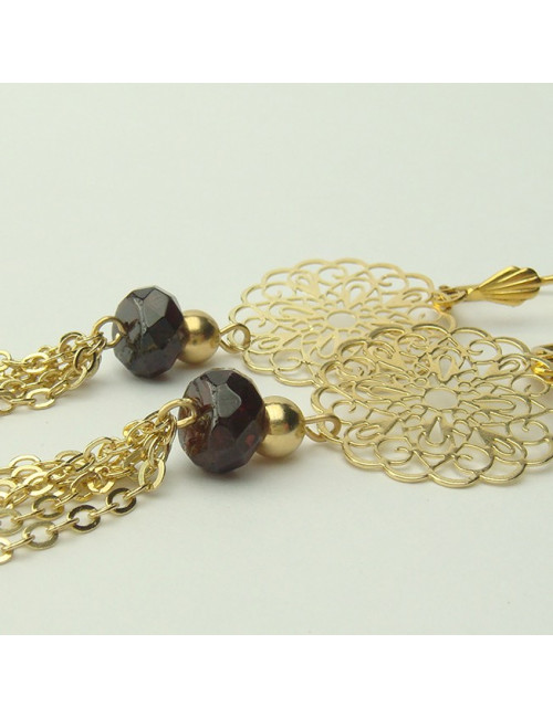 Boucles d'oreilles grenat et plaqué or