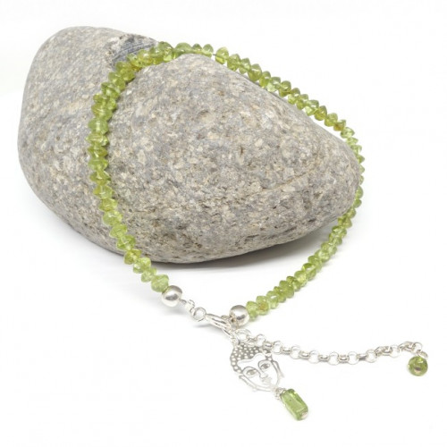 Bracelet fin en labradorite et grenat facetté