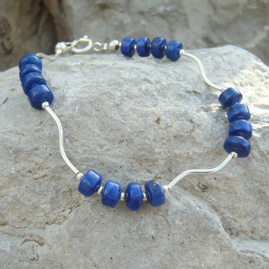 Bracelet lapis lazuli facetté et plaqué or