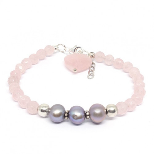 Bracelet  quartz rose et perles d'eau douce avec breloque coeur