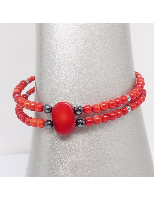Bracelet double rangs de corail et hématite