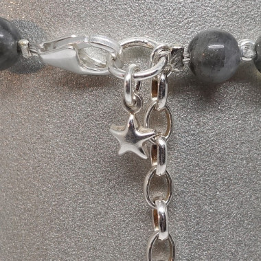 Bracelet fin en améthyste et labradorite