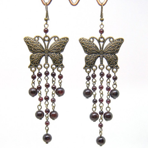 Boucles d'oreilles longues en grenat