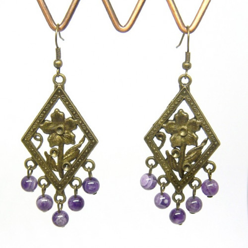 Boucles d'oreilles longues en grenat