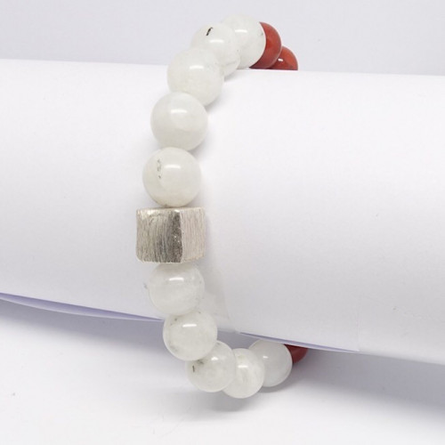 Pierre de lune, jadéite et jaspe rouge, bracelet extensible Pierre de lune, jadéite et jaspe rouge, bracelet extensible