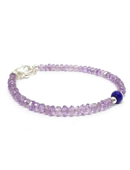 L’améthyste est une pierre très populaire en tant que cristal purifiant