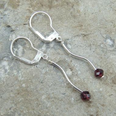 Boucles d'oreilles grappe de grenat