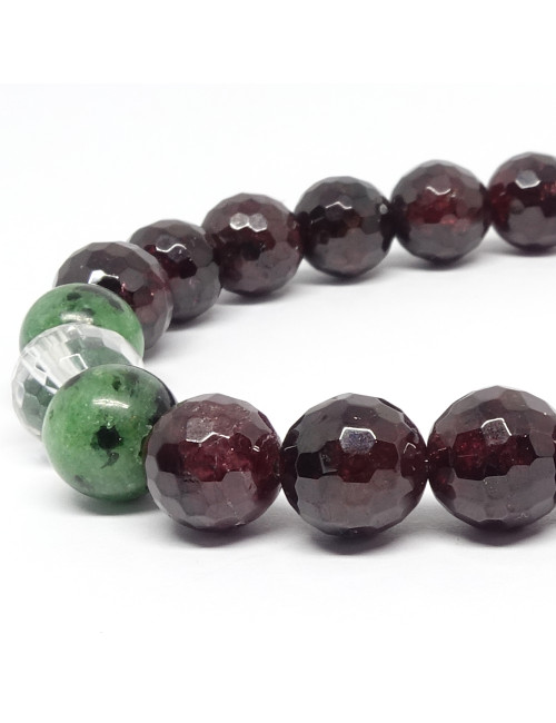 Zoisite, grenat facetté et cristal de roche facetté