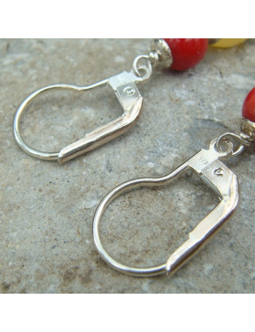 Boucles d'oreilles corail, jade jaune et onyx