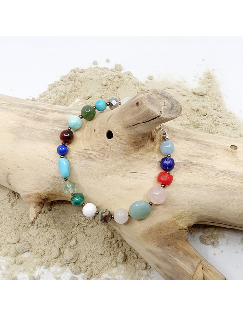 Bijoux soigneusement réalisés à la main avec de véritables pierres semi-précieuses et des finitions e argent 925.