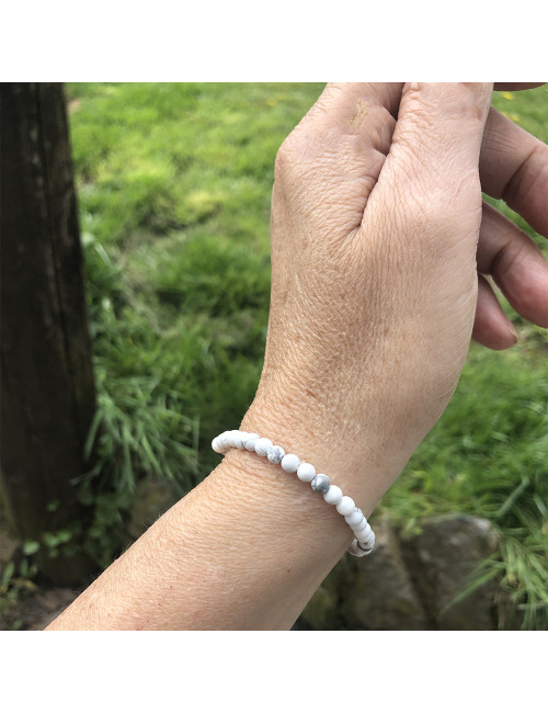 Howlite, Bracelet extensible fin 4 mm